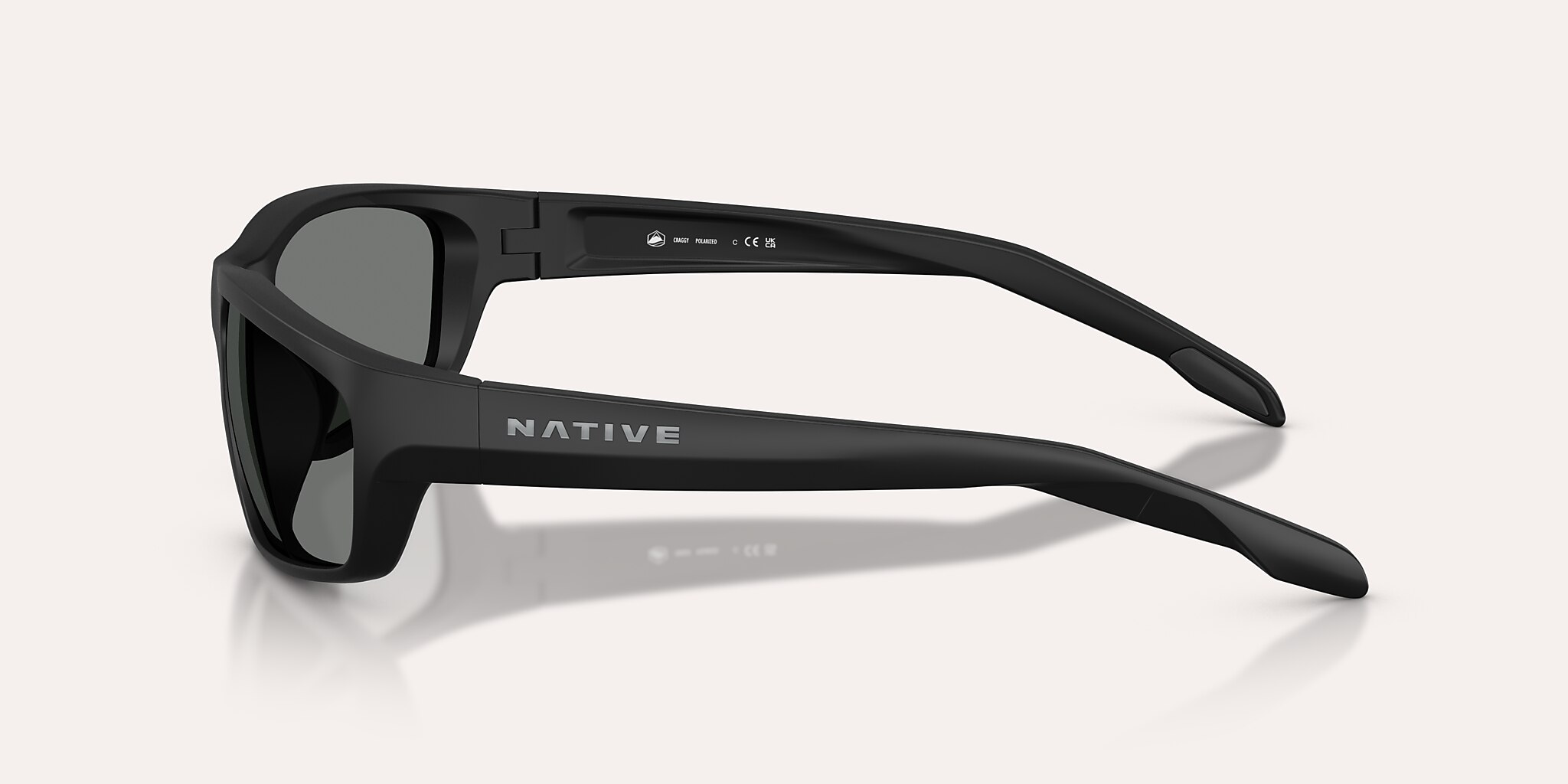 Lunettes de soleil Native Craggy M (60-16) avec Gris Polarisant verre et Noir mat monture Image 3 de 5