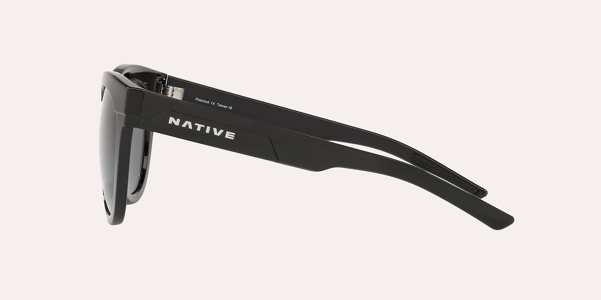 Sunglasses Native La Reina L (55-20) with Grey lens and Black frame Image 3 of 4