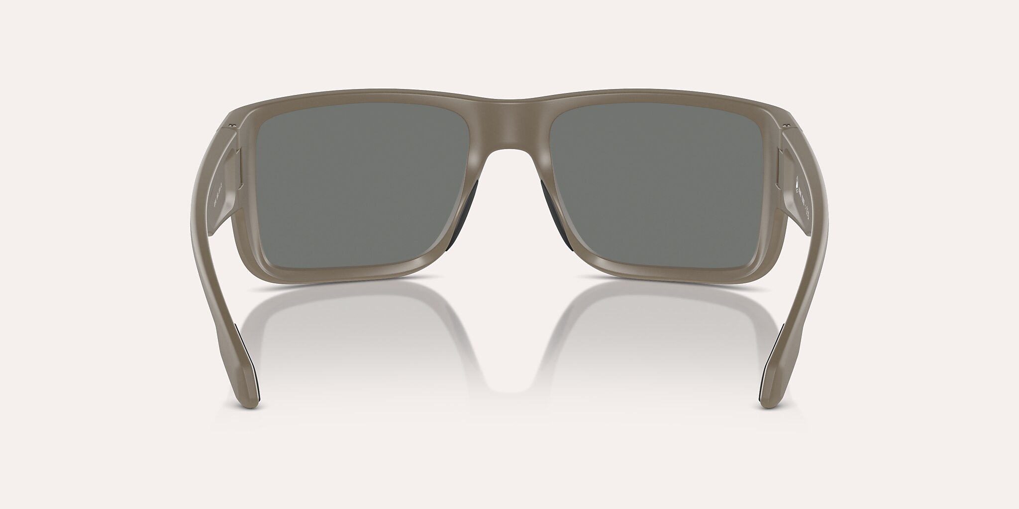 Sunglasses Native Badlands M (58-16) with Grey Polarized lens and Matte Desert Tan frame Image 4 of 6
