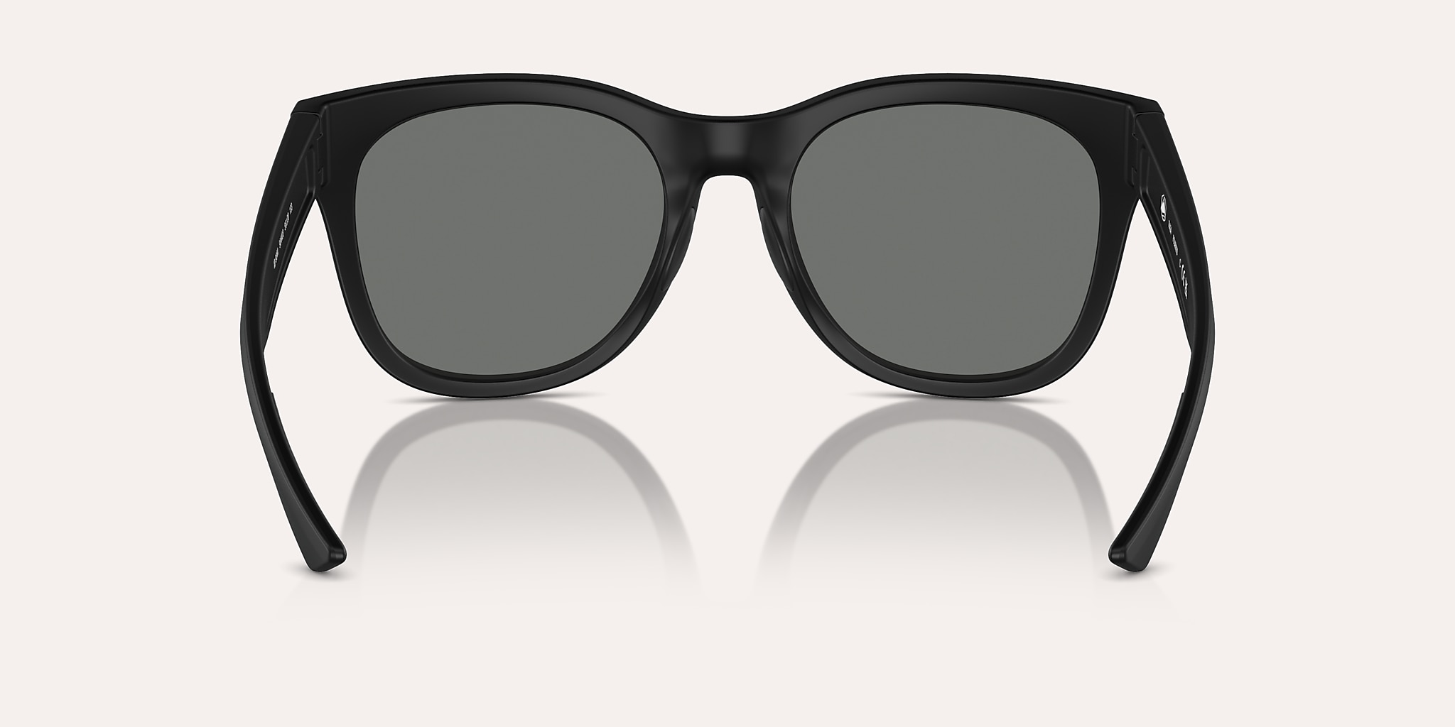 Sunglasses Native Tiaga XL (55-20) with Silver Reflex Polarized lens and Matte Black frame Image 4 of 5 Sunglasses Native Tiaga XL (55-20) with Silver Reflex Polarized lens and Matte Black frame Image 4 of 5