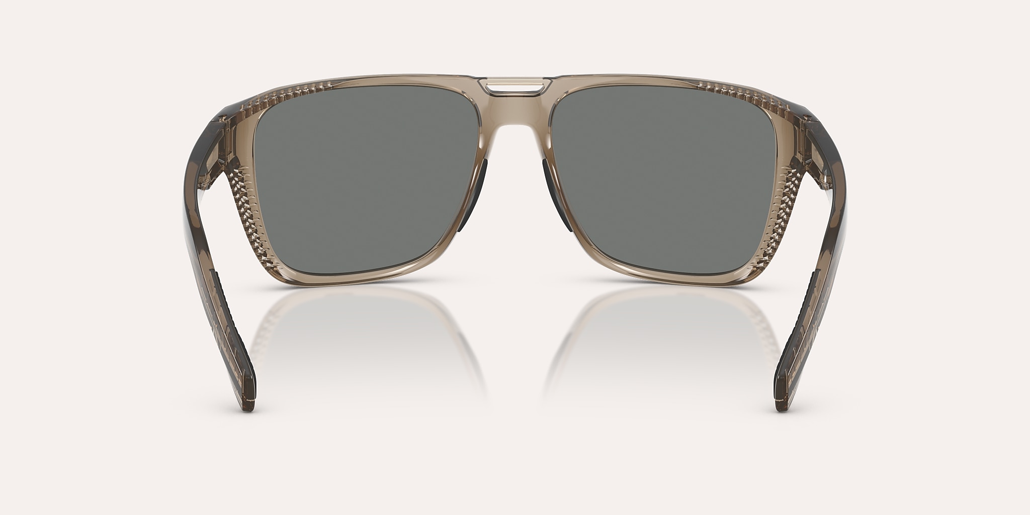 Sunglasses Native Mammoth XL (57-16) with Grey Polarized lens and Smokey Quartz frame Image 4 of 5 Sunglasses Native Mammoth XL (57-16) with Grey Polarized lens and Smokey Quartz frame Image 4 of 5