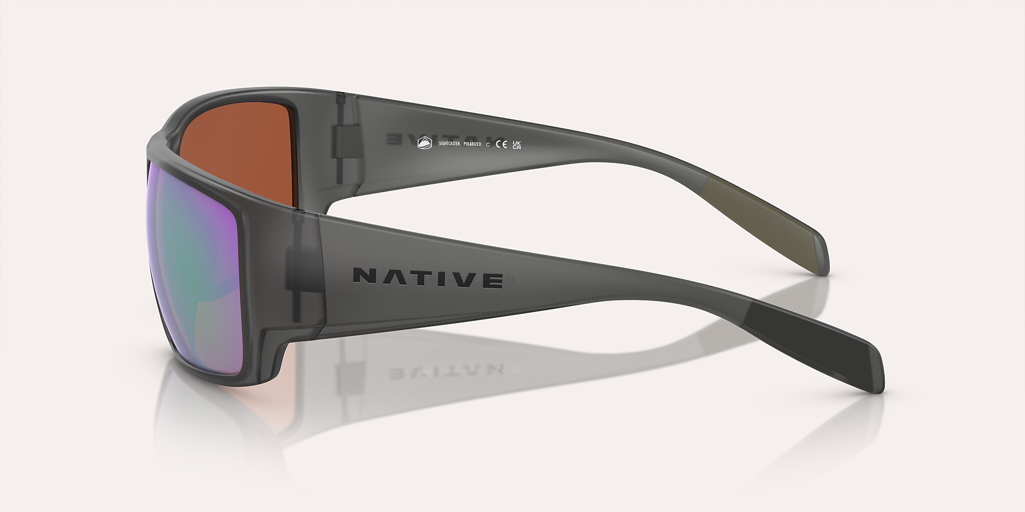 Sunglasses Native Sightcaster L (64-13) with Green Reflex lens and Matte Smoke Crystal frame Image 3 of 5