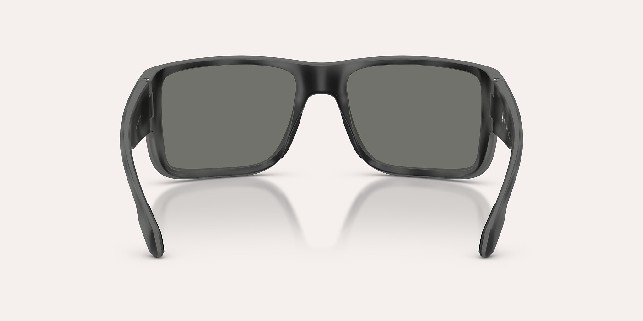 Sunglasses Native Badlands M (58-16) with Blue Reflex Polarized lens and Obsidian Tortoise frame Image 4 of 6