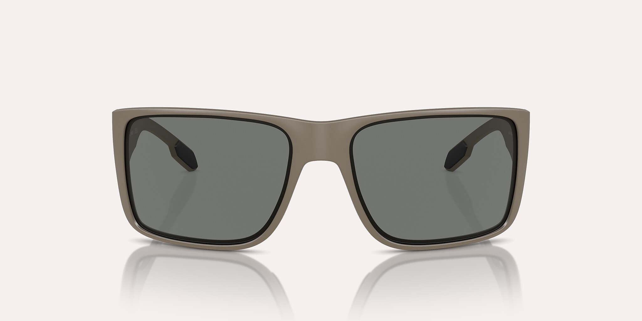 Sunglasses Native Badlands M (58-16) with Grey Polarized lens and Matte Desert Tan frame Image 2 of 6