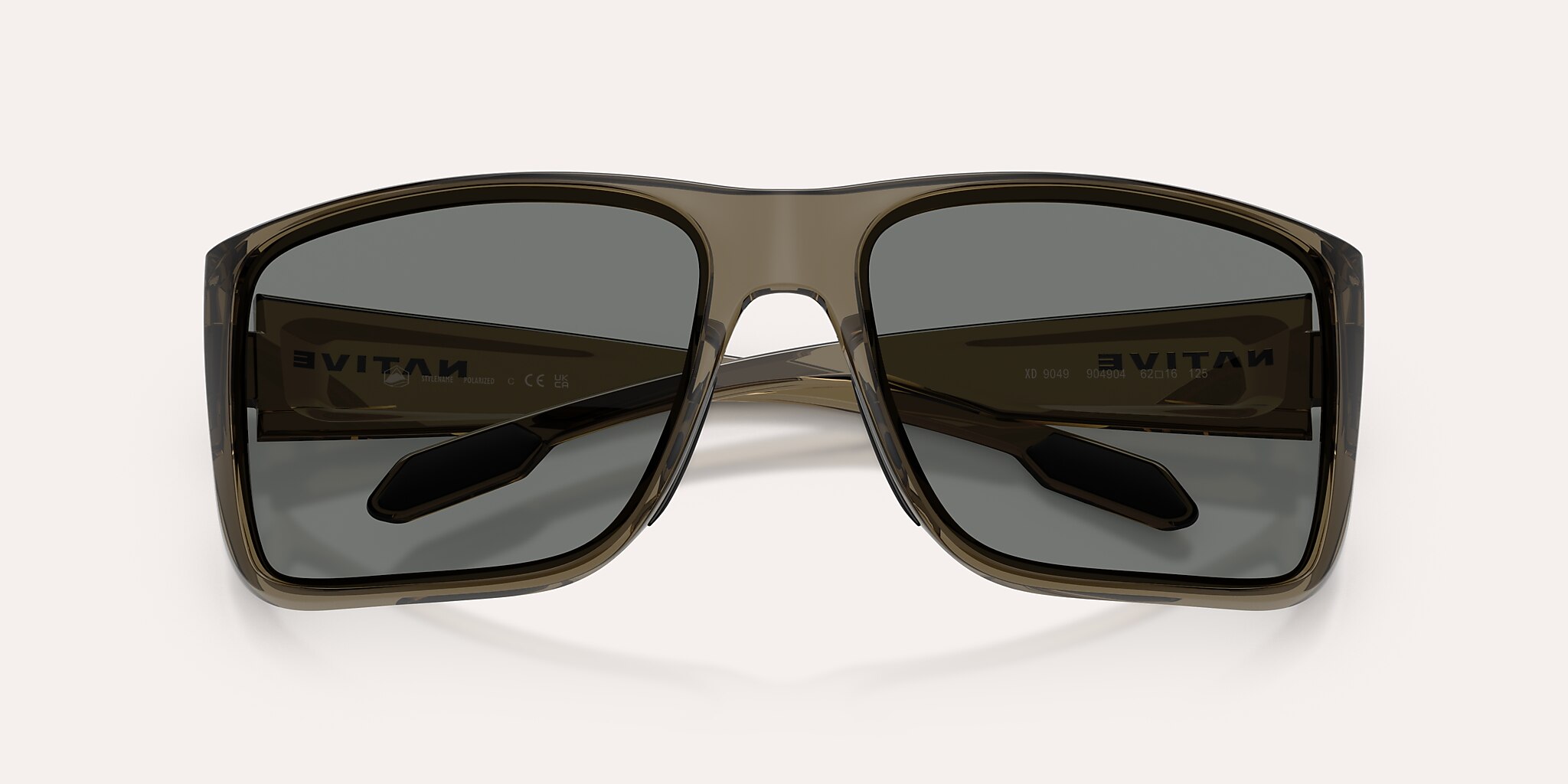 Lunettes de soleil Native Badlands XL XL (62-16) avec Gris Polarisant verre et Quartz fumé monture Image 5 de 5