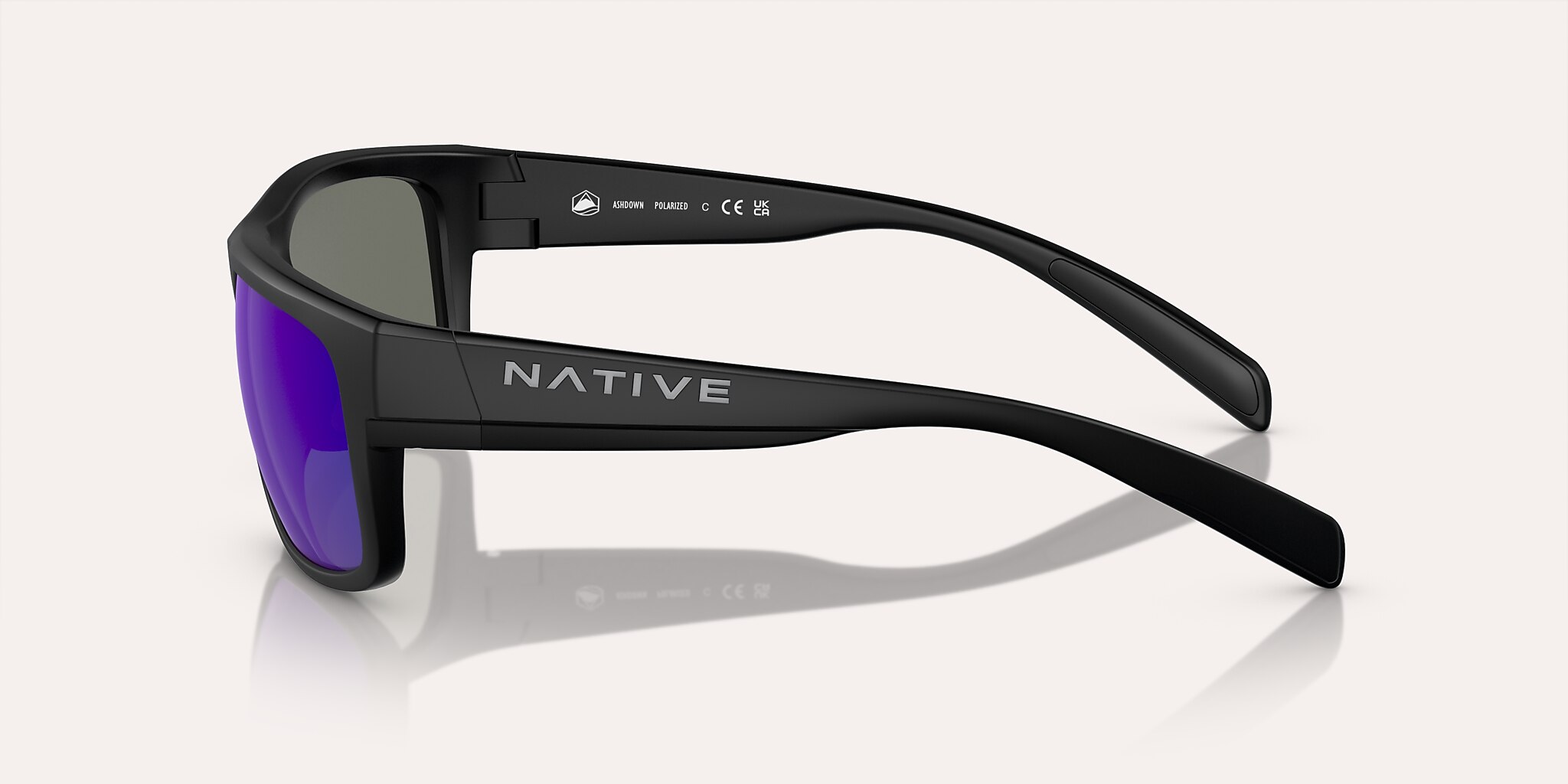 Lunettes de soleil Native Ashdown M (59-17) avec Reflet bleu verre et Noir mat monture Image 3 de 5