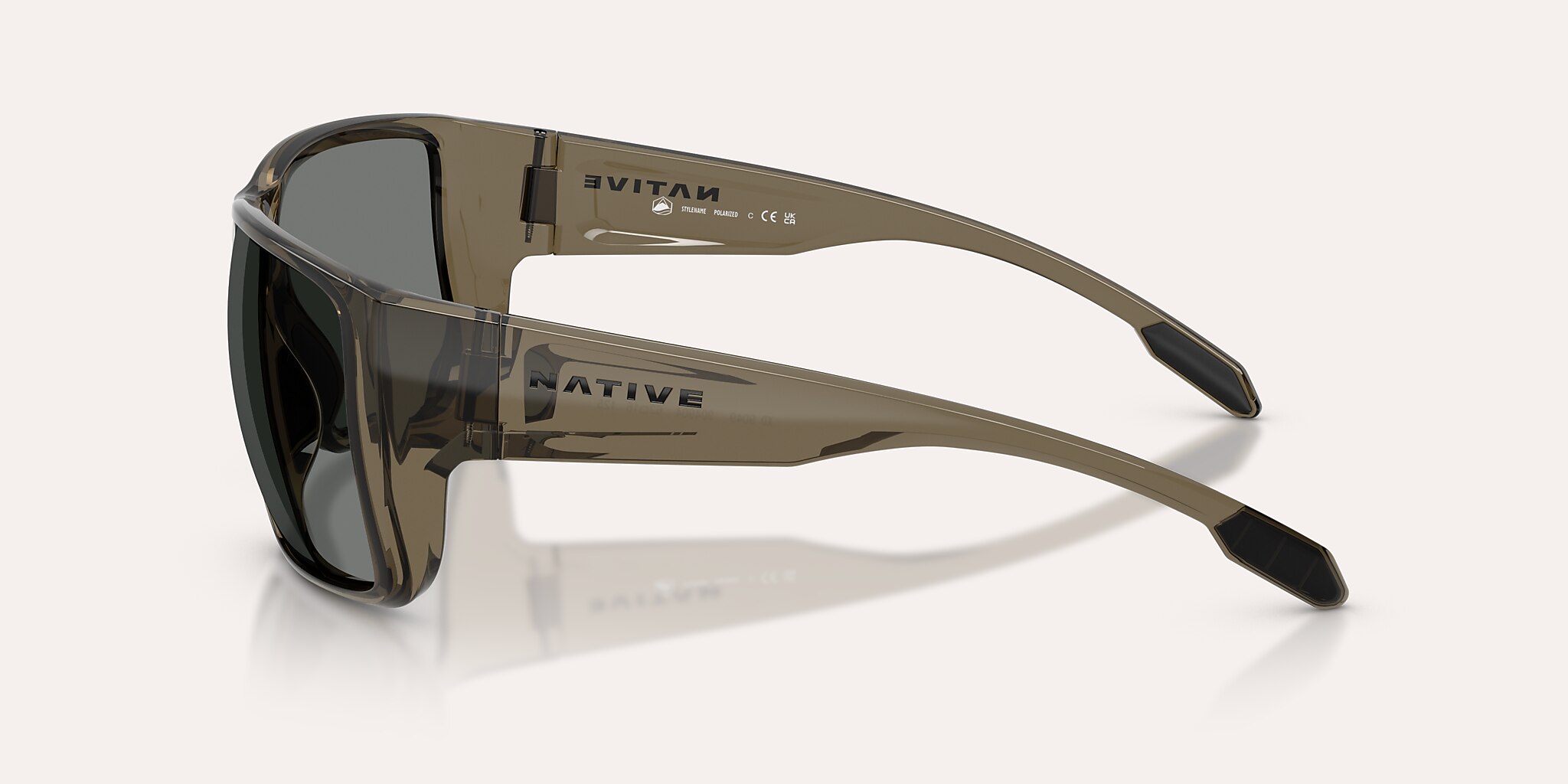Lunettes de soleil Native Badlands XL XL (62-16) avec Gris Polarisant verre et Quartz fumé monture Image 3 de 5