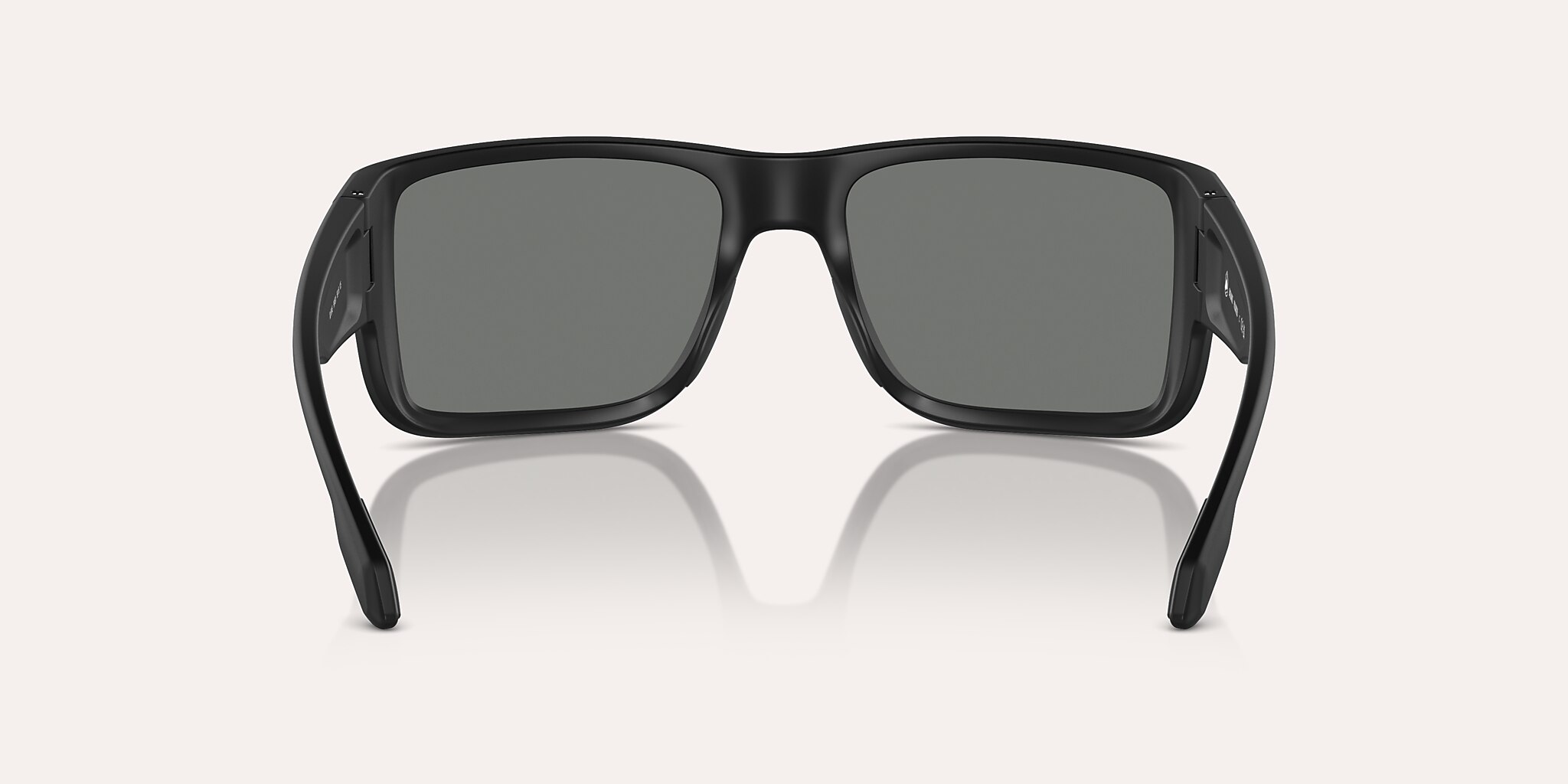 Sunglasses Native Badlands M (58-16) with Grey Polarized lens and Matte Black frame Image 5 of 7
